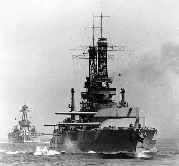 Classic shot of American dreadnoughts.