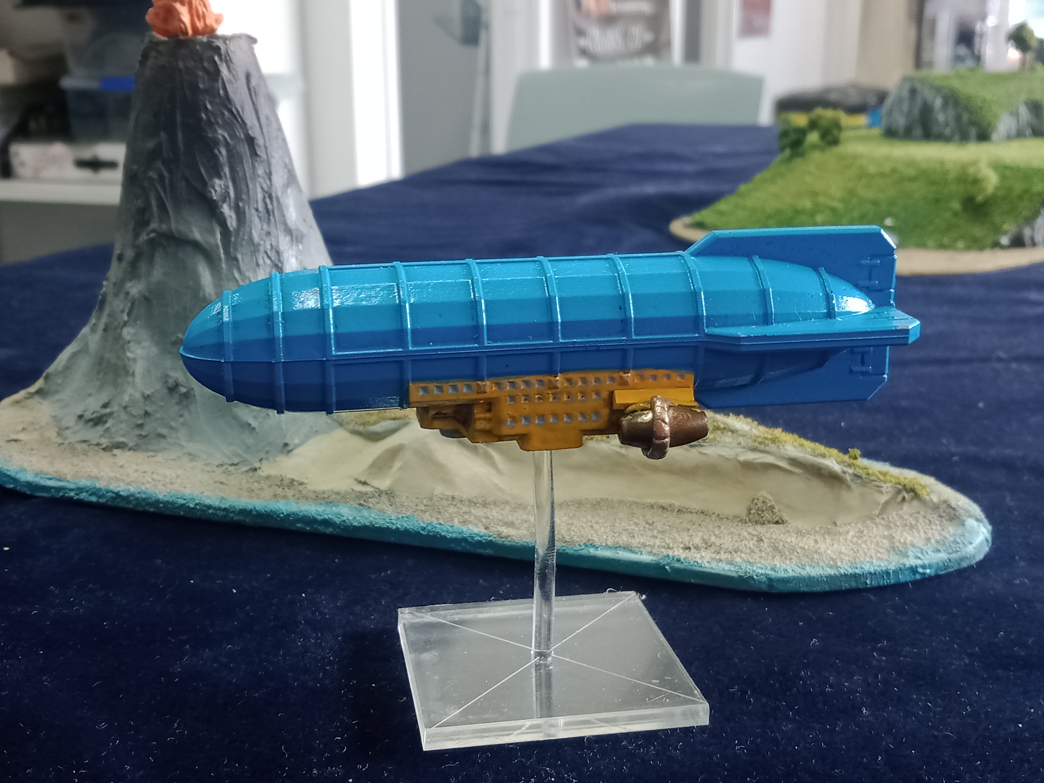 DW dirigible airliner